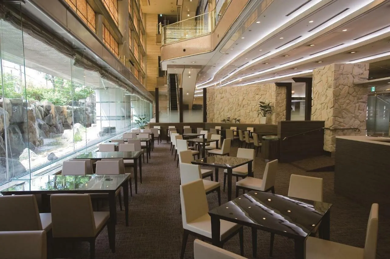 Kkr Hotel Osaka