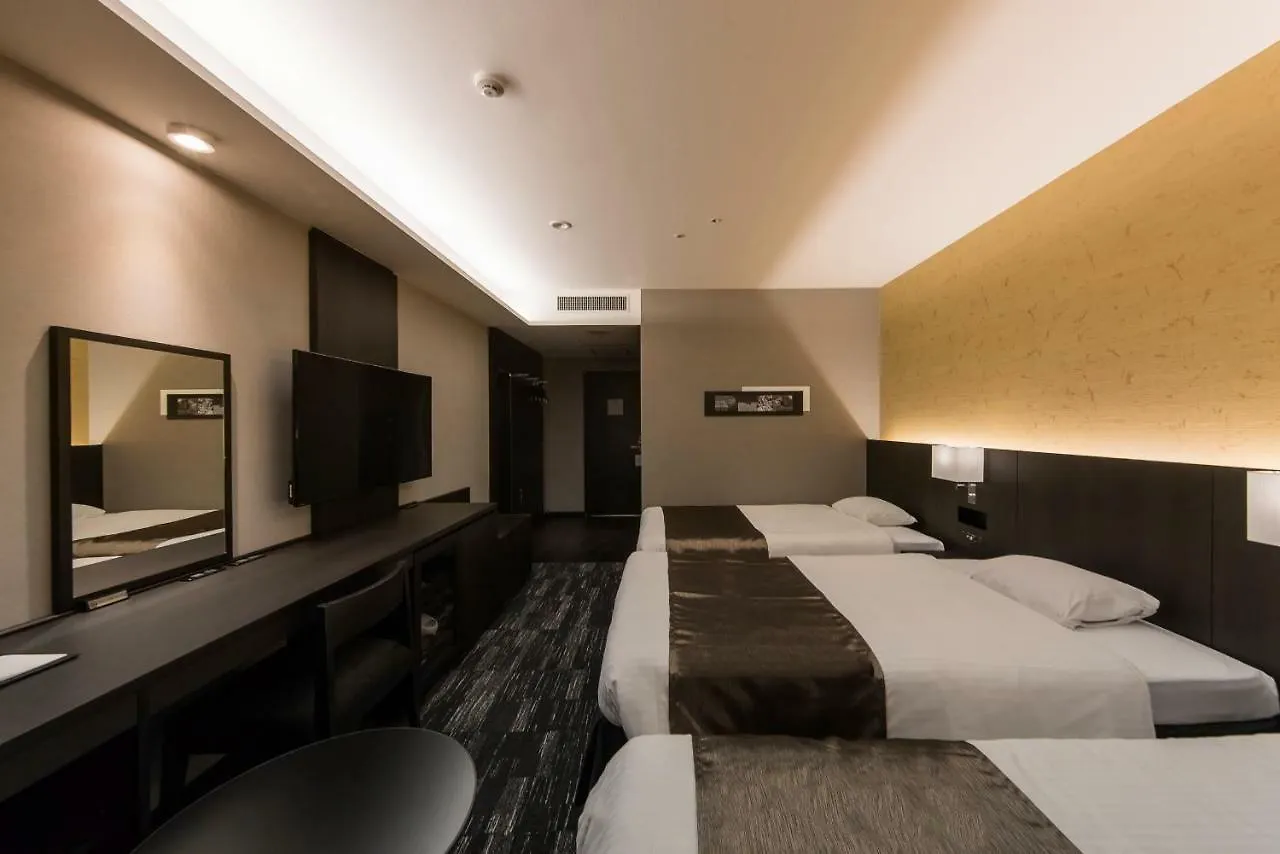 ****  Kkr Hotel Osaka Japan